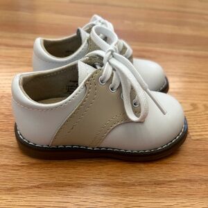 Footmates White and Tan Saddle Shoes, Baby Size 4